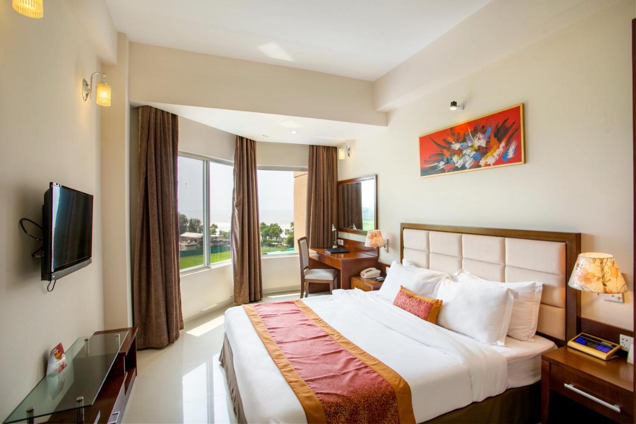 Sea Pearl Beach Resort & Spa ค็อกเซสบาซาร์ ภายนอก รูปภาพ